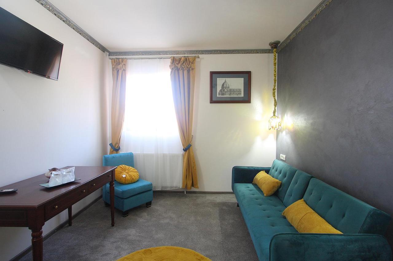 Voila Inn Predeal Bagian luar foto