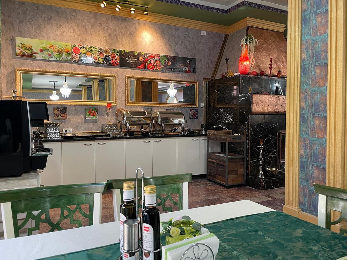 Voila Inn Predeal Bagian luar foto