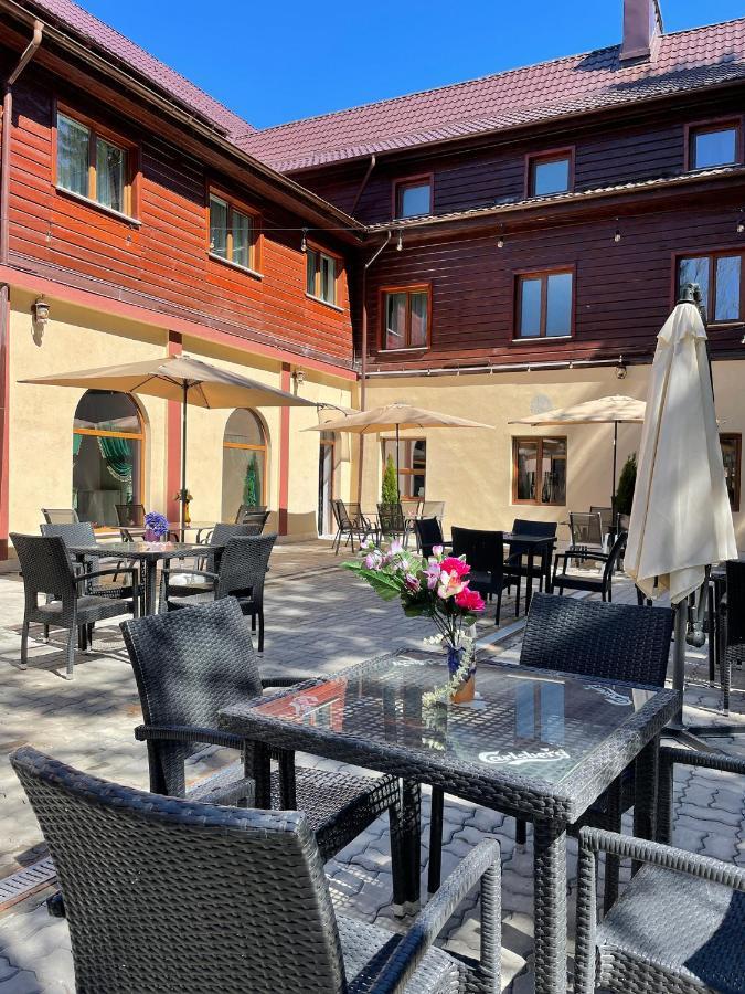 Voila Inn Predeal Bagian luar foto