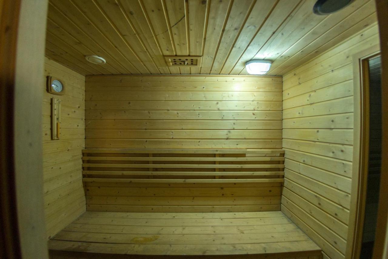 Voila Inn Predeal Bagian luar foto