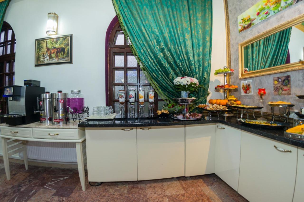 Voila Inn Predeal Bagian luar foto
